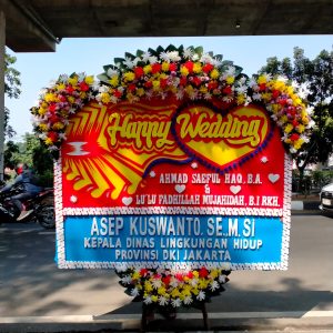 Bunga Papan Happy Wedding 010