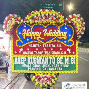 Bunga Papan Happy Wedding 011